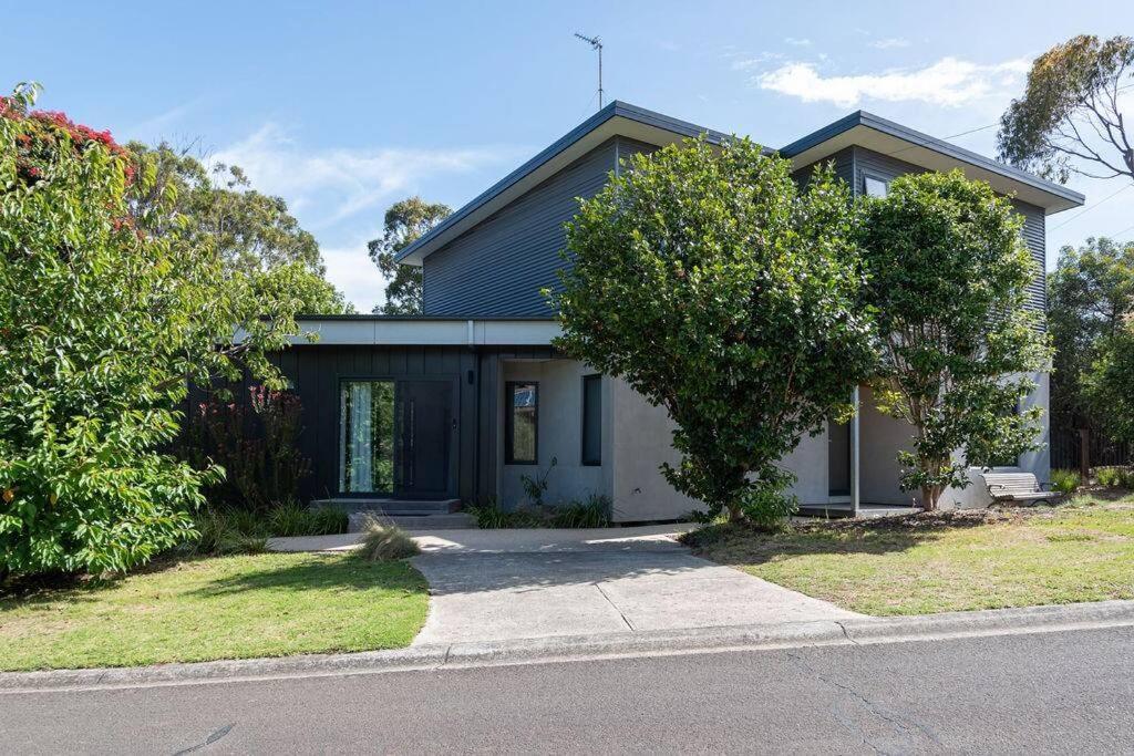 Flowering Gum House - Furry Friends Welcome Villa Anglesea Exterior photo